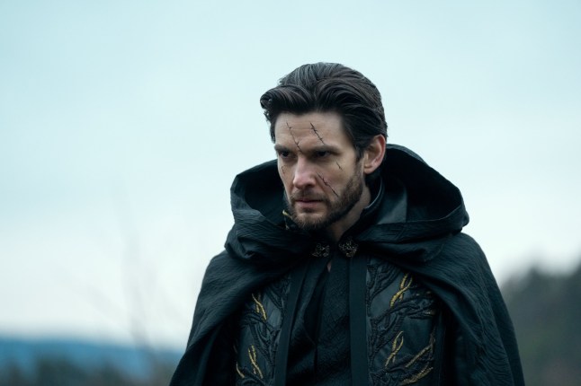Shadow and Bone. Ben Barnes as General Kirigan in episode 203 of Shadow and Bone. Cr. D??vid Luk??cs/Netflix ?? 2022