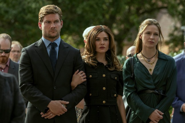 28-5-2025 Upcoming new Netflix TV series 'The Waterfront' Pictured: Jake Weary Melissa Benoist, Danielle Campbell PLANET PHOTOS www.planetphotos.co.uk info@planetphotos.co.uk +44 (0)1959 532 227