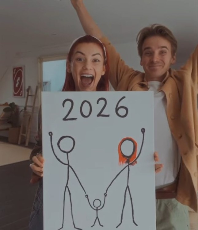 Joe Sugg and Dianne Buswell announce preganancy joe_sugg and diannebuswell 9m Our little baby boy ?? we cannot wait to meet you
