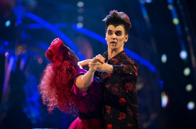 Embargoed to 2030 Saturday October 27 For use in UK, Ireland or Benelux countries only Undated BBC handout photo of Dianne Buswell and Joe Sugg during a dress rehearsal for Saturday's Strictly Come Dancing live show on BBC One. PRESS ASSOCIATION Photo. Issue date: Saturday October 27, 2018. See PA story SHOWBIZ Strictly. Photo credit should read: Guy Levy/BBC/PA Wire NOTE TO EDITORS: Not for use more than 21 days after issue. You may use this picture without charge only for the purpose of publicising or reporting on current BBC programming, personnel or other BBC output or activity within 21 days of issue. Any use after that time MUST be cleared through BBC Picture Publicity. Please credit the image to the BBC and any named photographer or independent programme maker, as described in the caption.