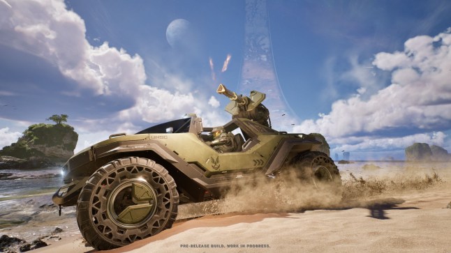Halo: Campaign Evolved screenshot of Warthog vehicle