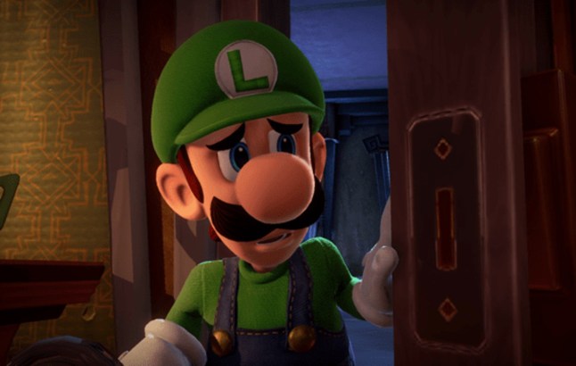 Luigi's Mansion 3 screenshot of Luigi opening door