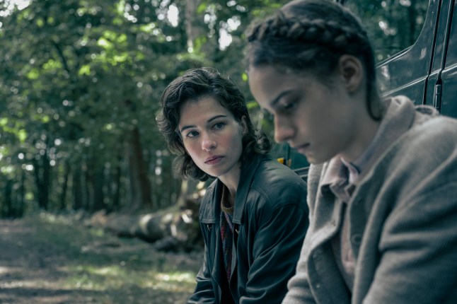 Ulrike (Henriette Confurius), Ingrid (Clo?? Heinrich)