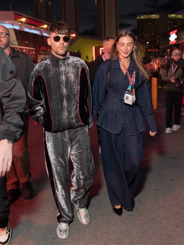 LAS VEGAS, NEVADA - NOVEMBER 22: Louis Tomlinson during the F1 Grand Prix of Las Vegas at Las Vegas Strip Circuit on November 22, 2025 in Las Vegas, Nevada. (Photo by Arnold Jerocki/Getty Images)