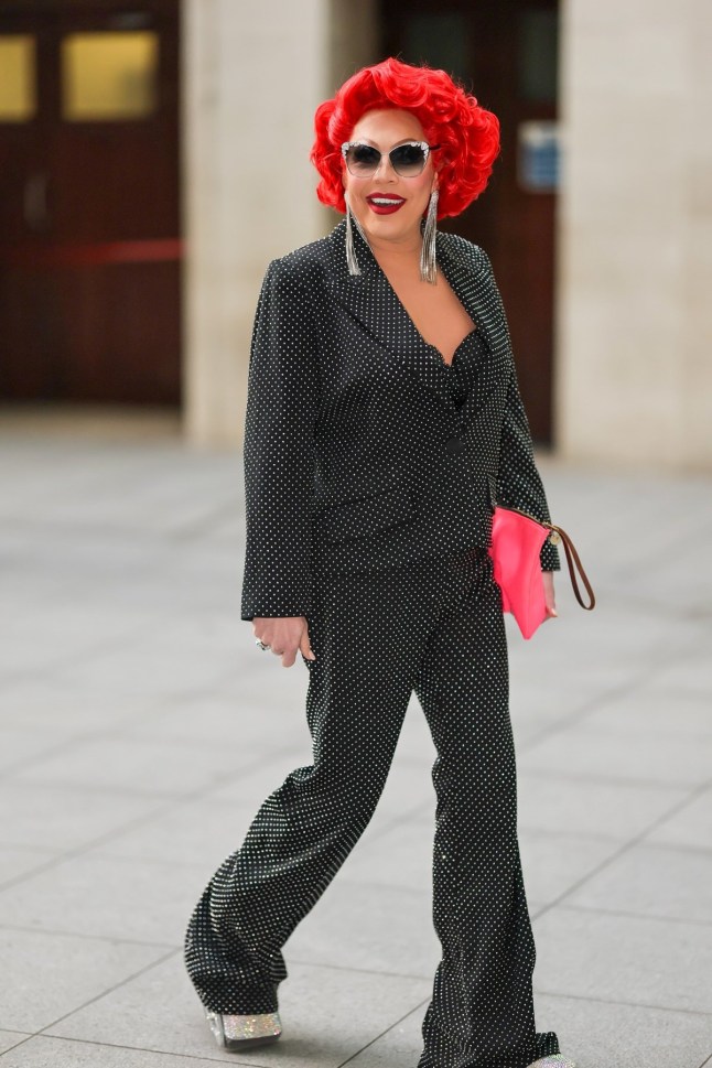 BGUK_3444530 - London, UNITED KINGDOM Strictly favourite George Clarke and pro partner Alexis Warr join Strictly Come Dancing finalists Amber Davies, Nikita Kuzmin, Karen Carney, Carlos Gu at the BBC press call in London. Also pictured making a colourful appearance La Voix Pictured: La Voix BACKGRID UK 17 DECEMBER 2025 BYLINE MUST READ: Mattpapz / BACKGRID UK: +44 208 344 2007 / uksales@backgrid.com USA: +1 310 798 9111 / usasales@backgrid.com *Pictures Containing Children Please Pixelate Face Prior To Publication*