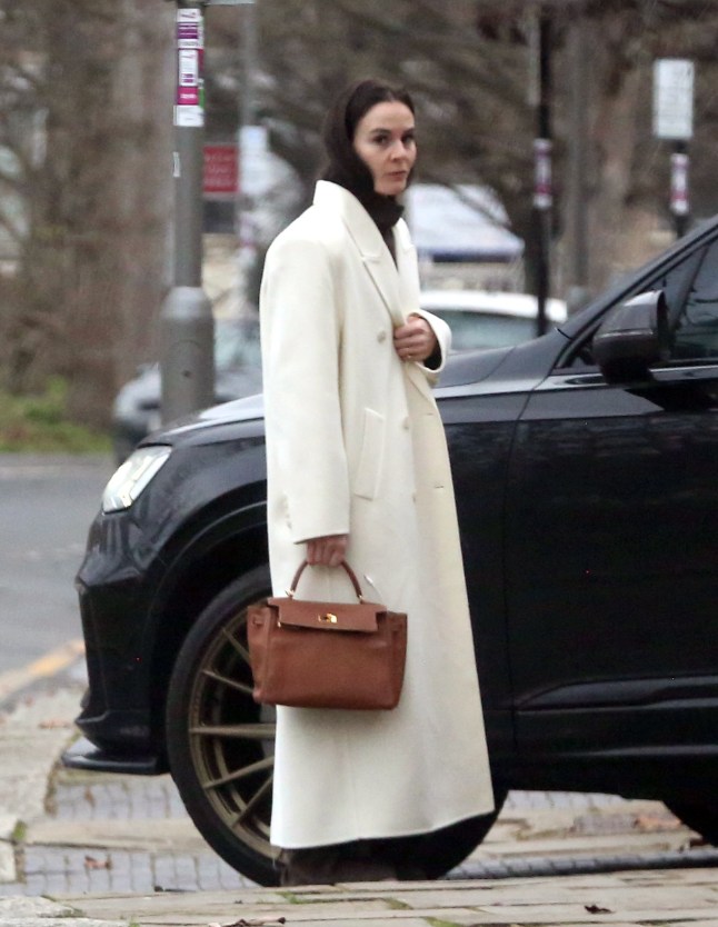 W8media. NO CREDIT W8media Gordon Ramsay House. Family and friends leave Gordon Ramsays house in London today ahead of his daughter Tilly???s wedding to Adam Peaty this weekend. 26/12/2025.